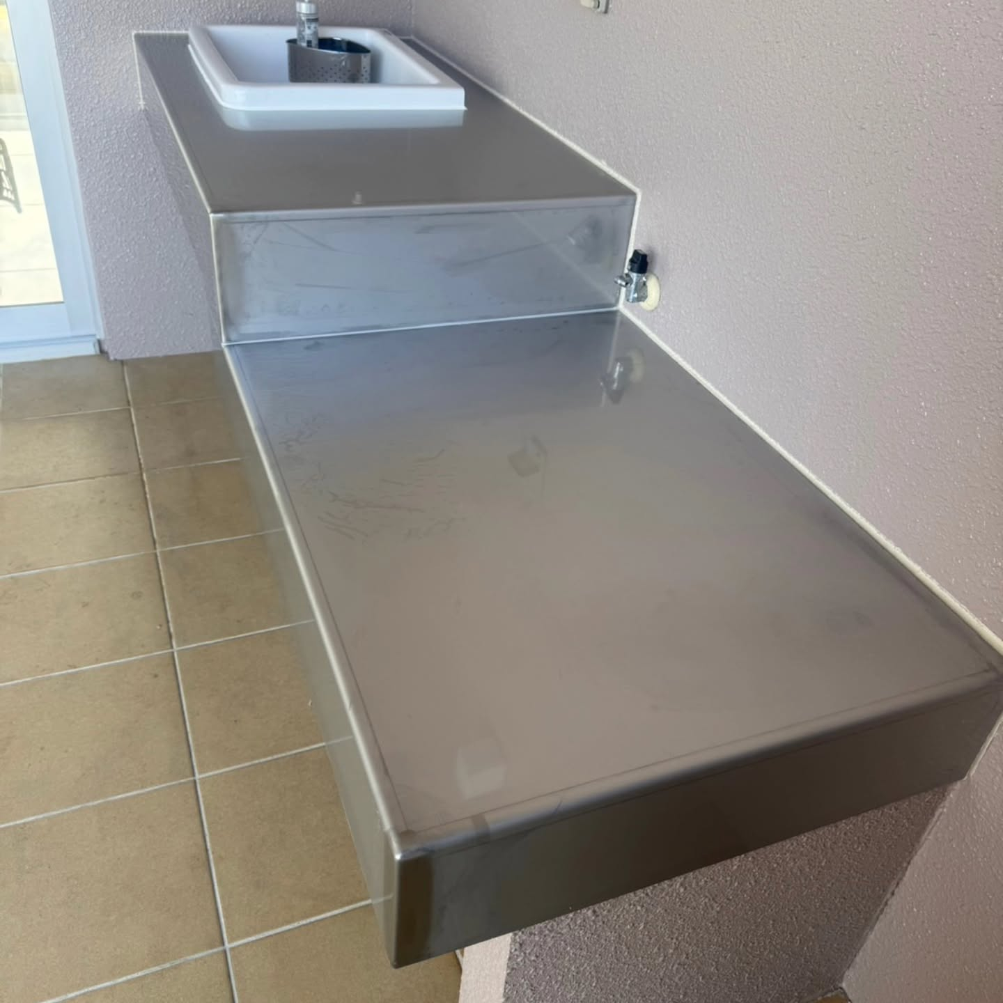 プールヴィラあまはです。